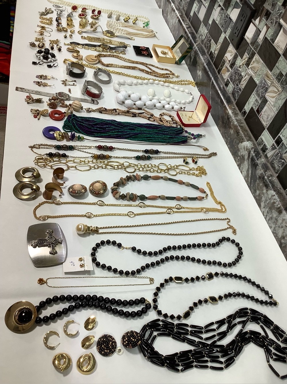 Lot Jewelry Sale